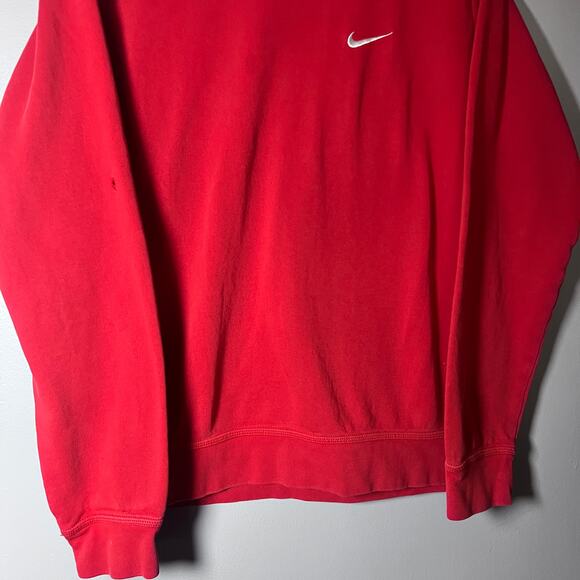 Nike Red Embroidered Swoosh Crewneck Sweatshirt Men’s Large Classic Pullover - Picture 12 of 12